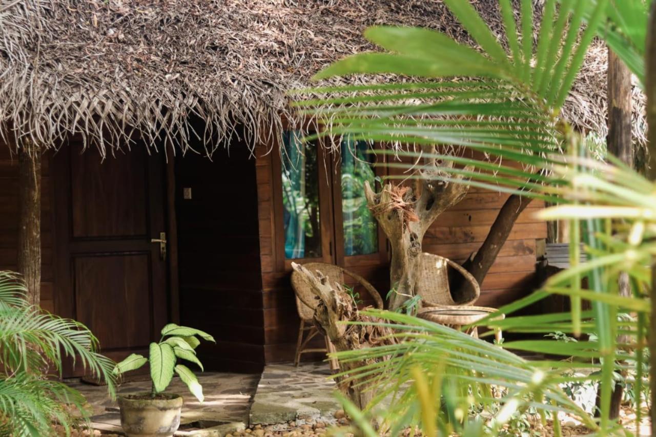 Cinnabar Resort Tangalle Exterior foto